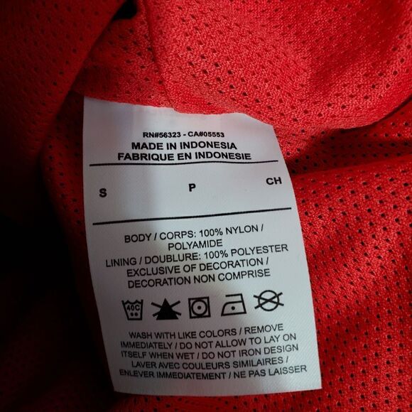 Nike USA Women’s Sz SMALLS Soccer All Weather Wind breaker Jacket CZ4334-688.NWT - Picture 12 of 12